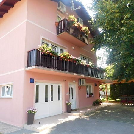 House Vukovic Hotel Grabovac  Ngoại thất bức ảnh
