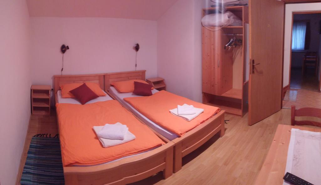 House Vukovic Hotel Grabovac  Ngoại thất bức ảnh