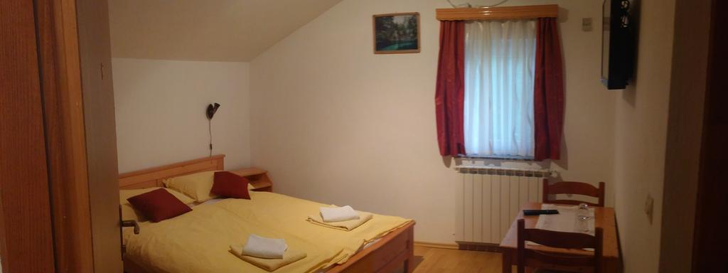 House Vukovic Hotel Grabovac  Ngoại thất bức ảnh