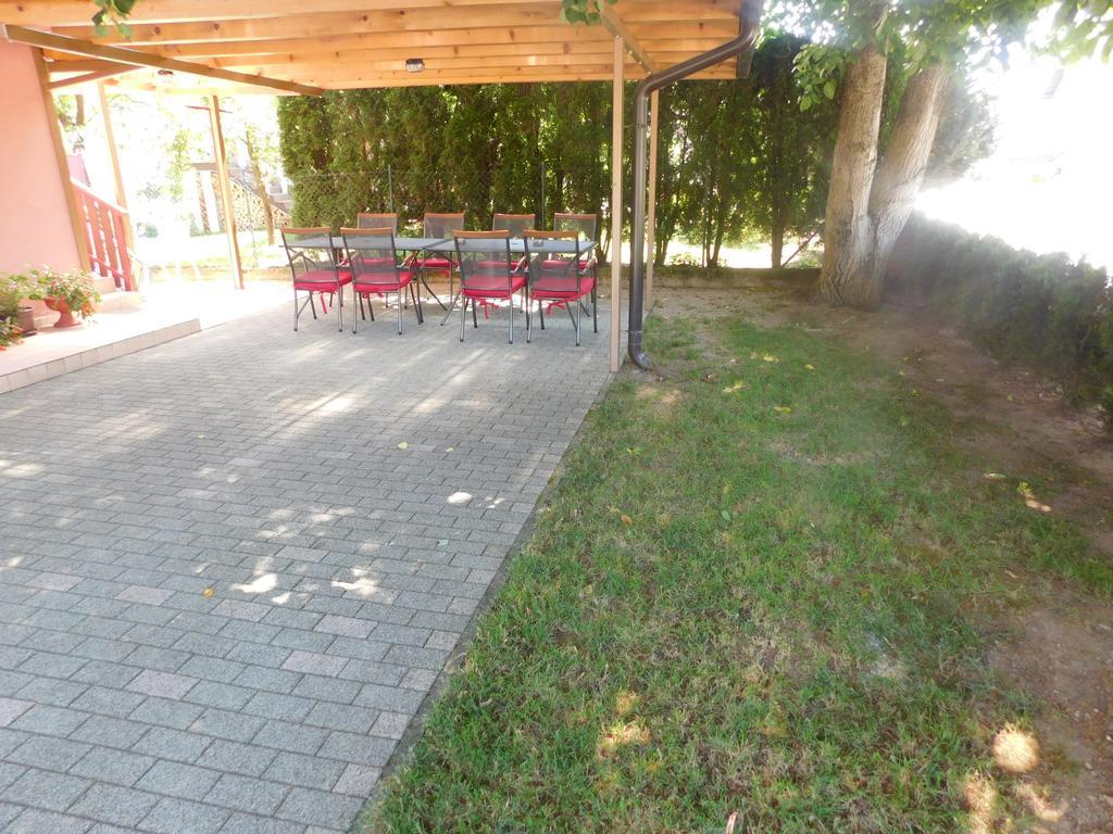 House Vukovic Hotel Grabovac  Ngoại thất bức ảnh